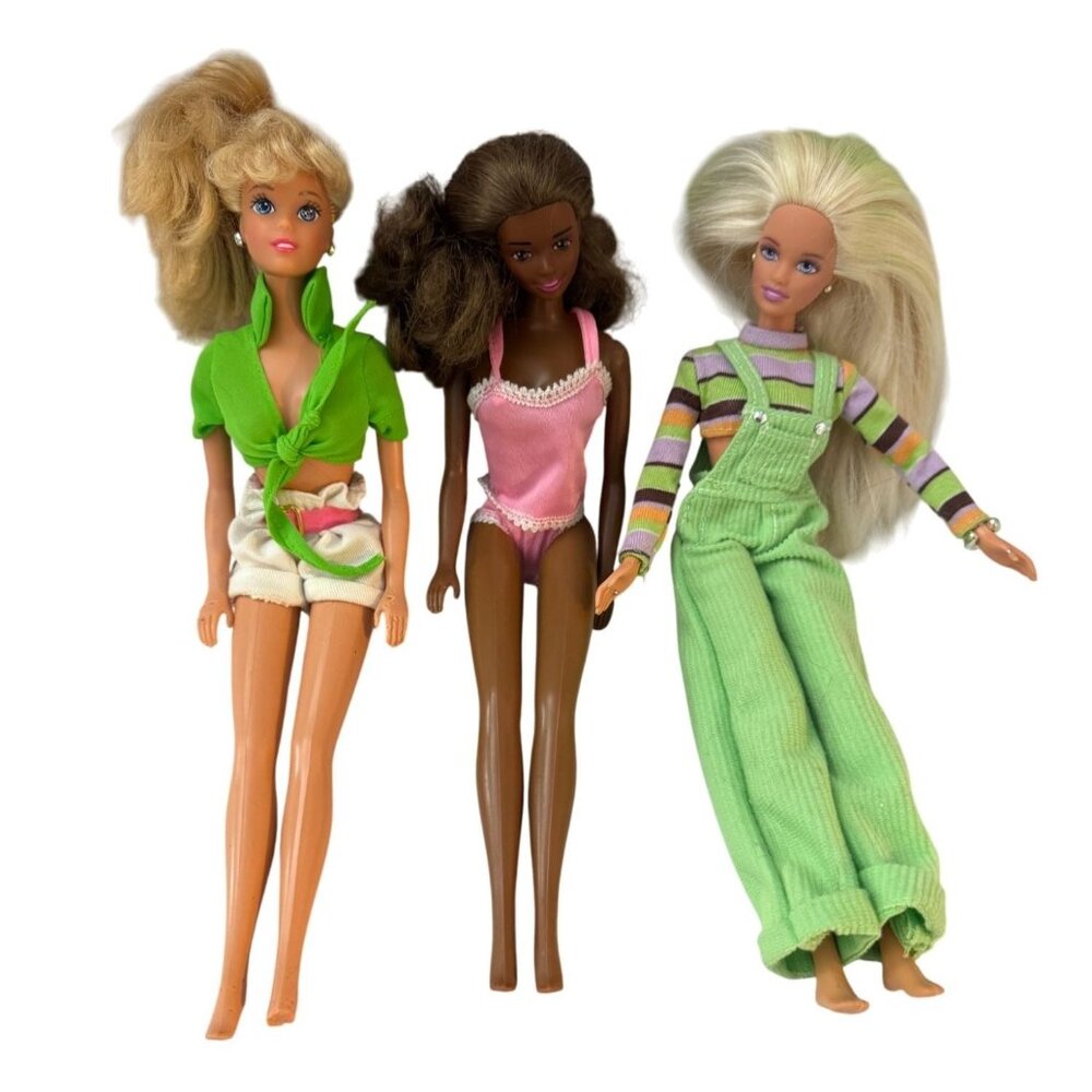 3 Barbie Skippers & Christie Fun To Dress Dolls